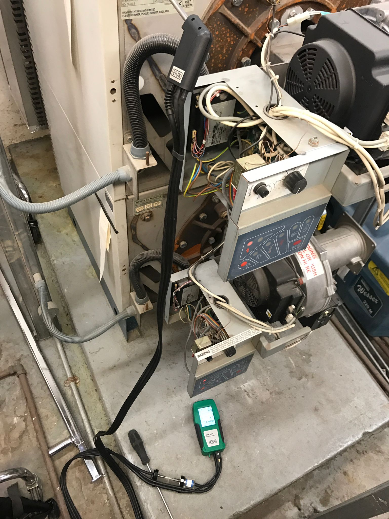 gas safe registered engineer near me Kensal Green, NW10